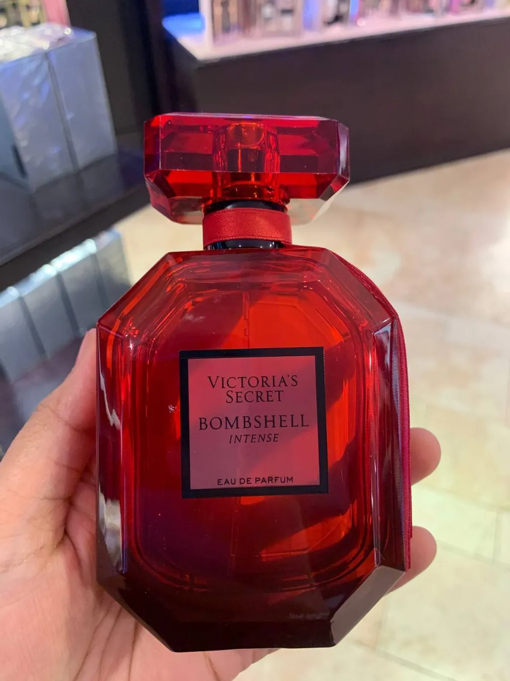 Victoria's Secret Bombshell Intense EDP 100mL photo review
