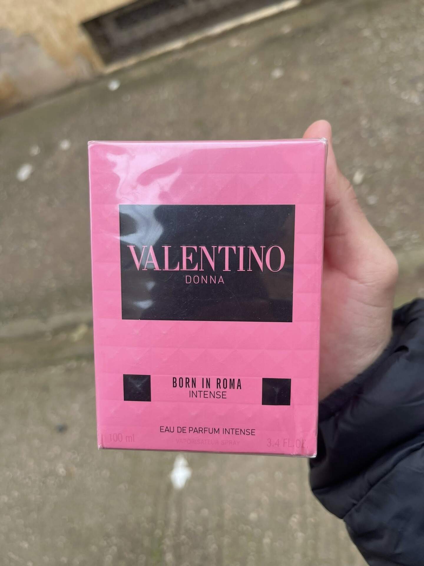 Valentino Donna Born In Roma EDP 100mL photo review