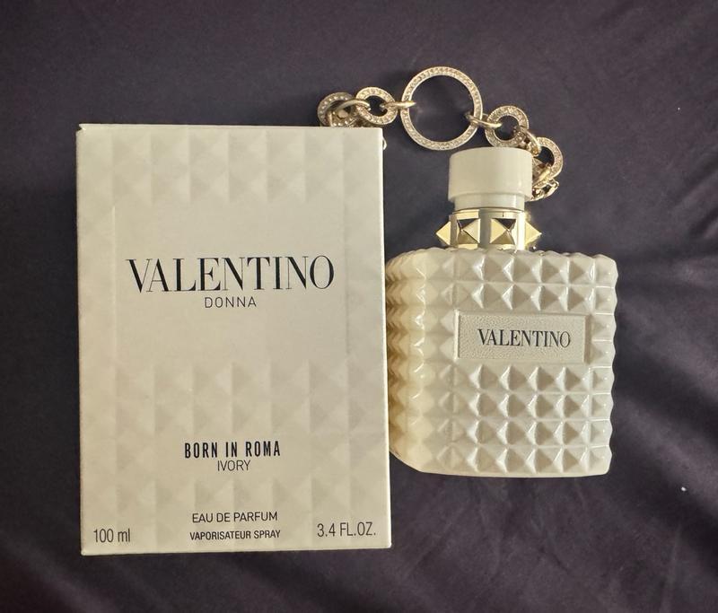 Valentino Donna Born In Roma Ivory EDP 100mL photo review