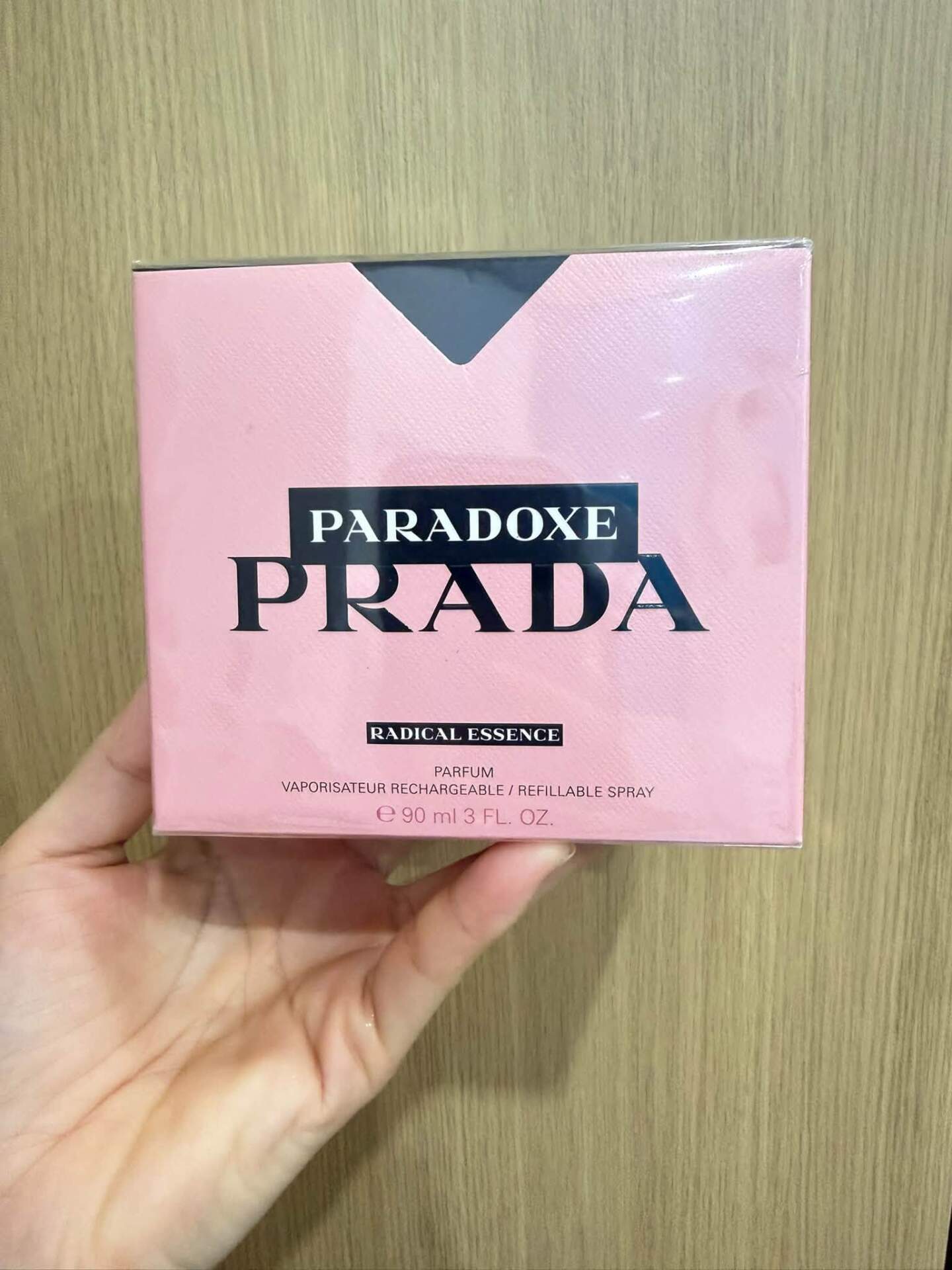 Prada Paradoxe Radical Essence Parfum 90mL photo review