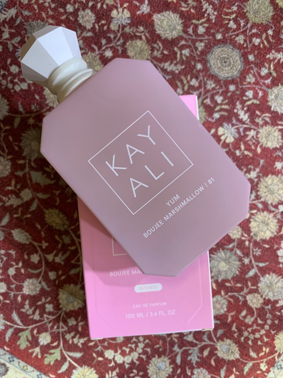 Kayali Yum Boujee Marshmallow 81 Intense EDP 100mL photo review